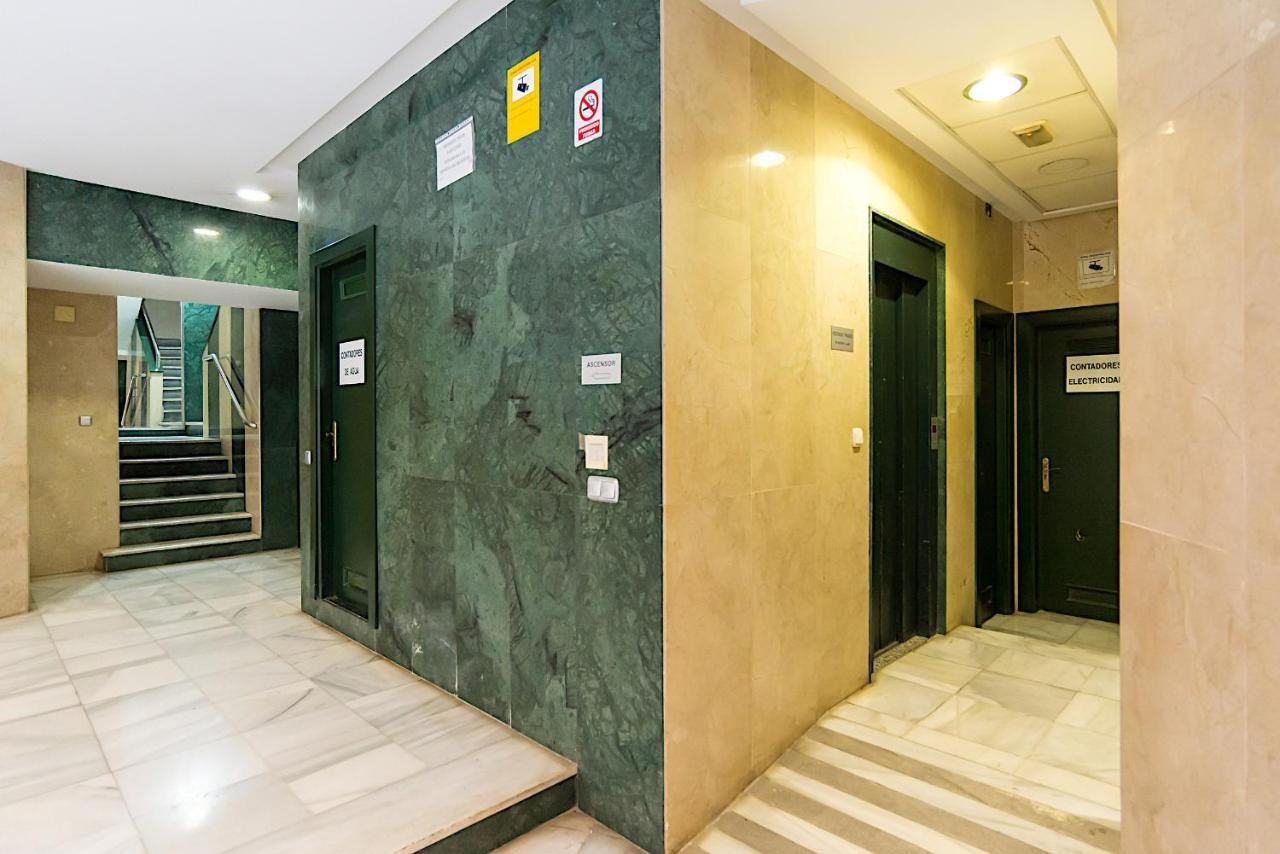 Soho Rooms Citycenter, Young People Only Малага Екстериор снимка
